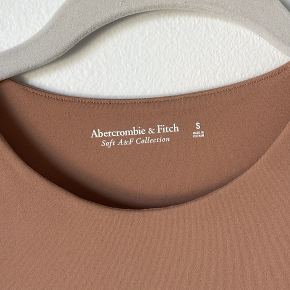 NWT Abercrombie & Fitch Soft AF Collection High-Neck Bodysuit in Tan - Size: S - Picture 3 of 7